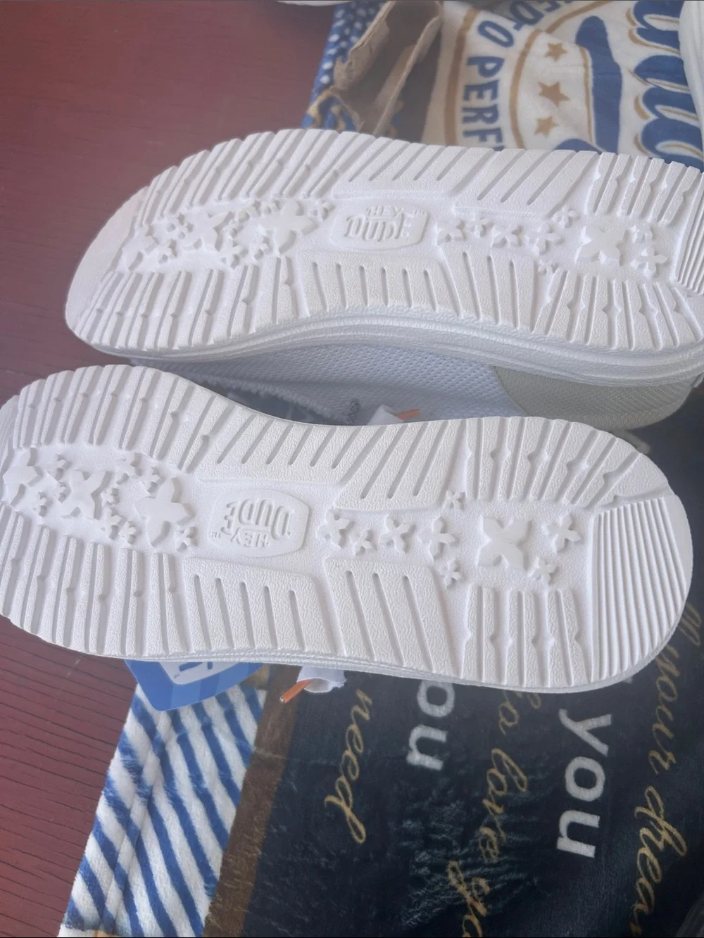Hey Dude breathable white